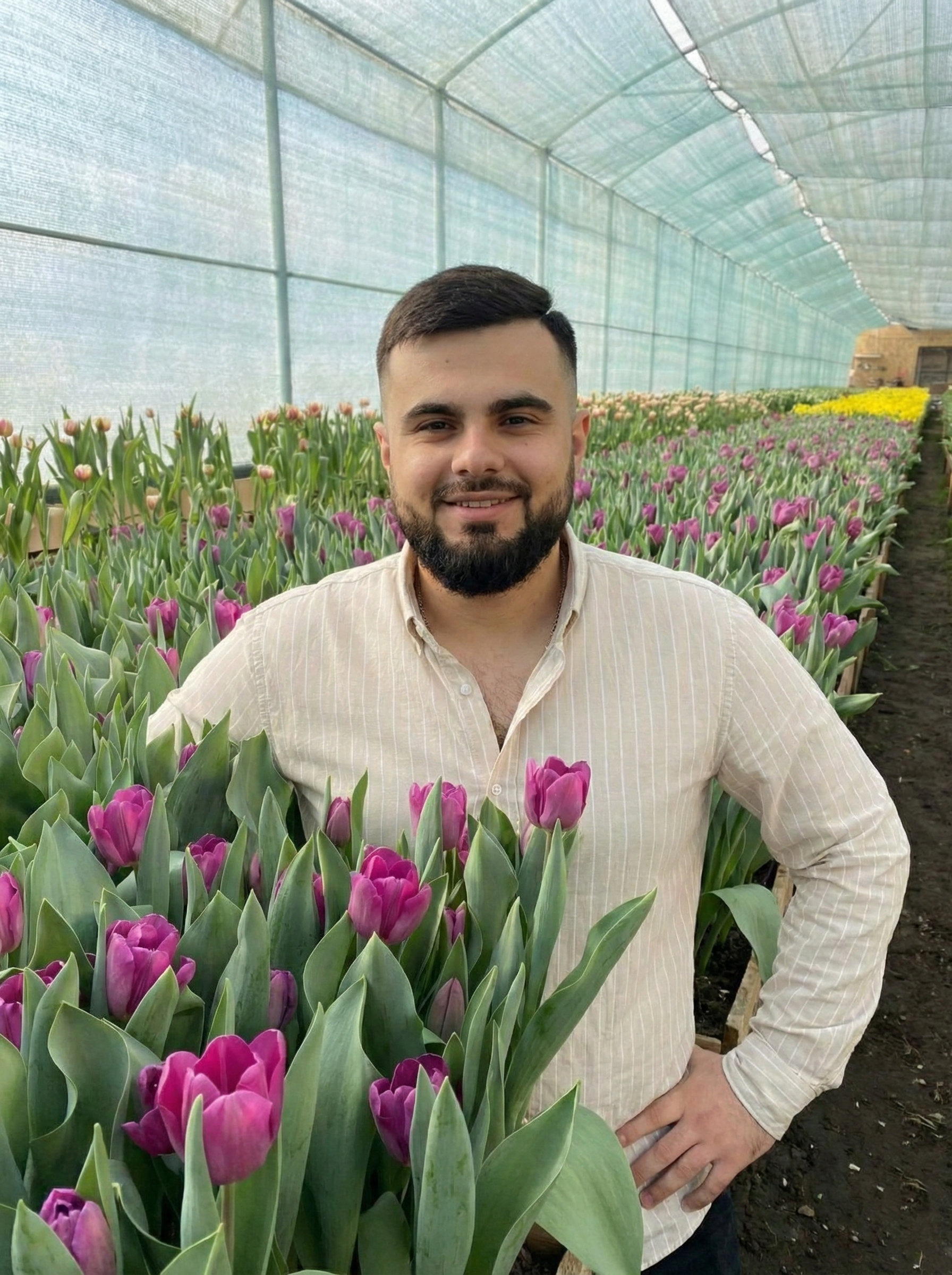 Роман Вадимович — основатель VIRO FLOWERS